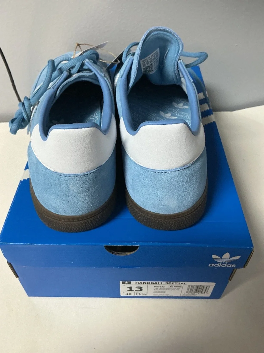 Adidas Handball Spezial Baby Blue and White Unisex Shoes M/13 W/14.